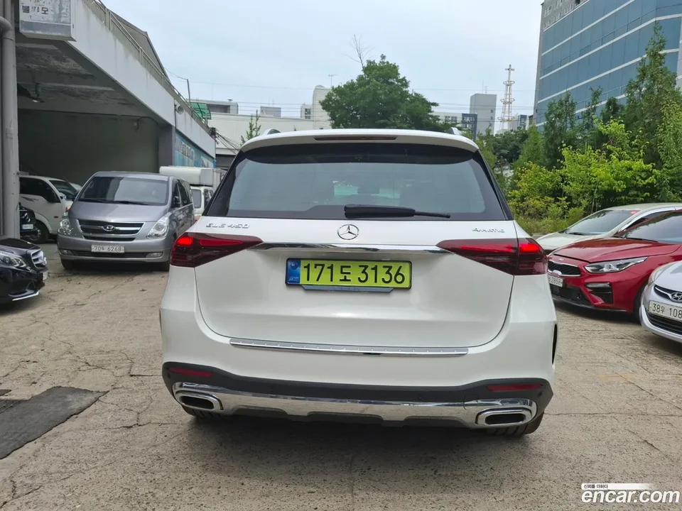 Mercedes-Benz GLE-Class GLE450 4MATIC 2025 — thumbnail 4
