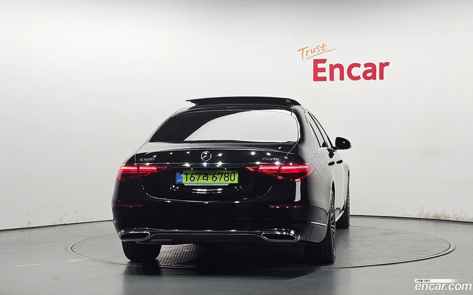 Mercedes-Benz S-Class S350 d 4MATIC 2025 — thumbnail 4