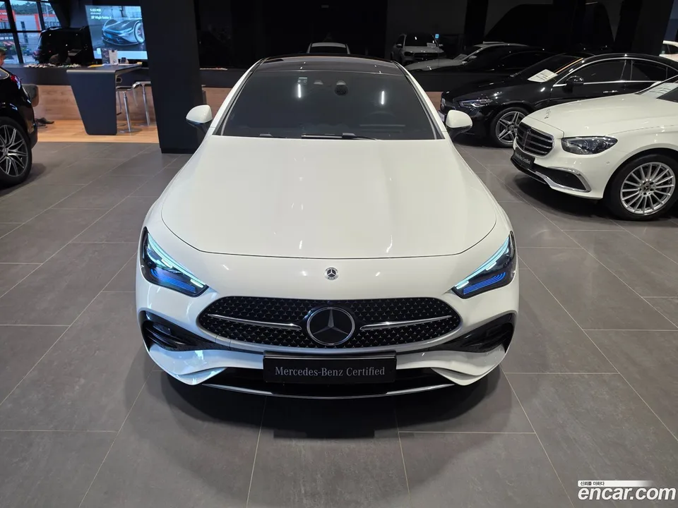 Mercedes-Benz CLE-Class CLE450 4MATIC 2025 — thumbnail 3