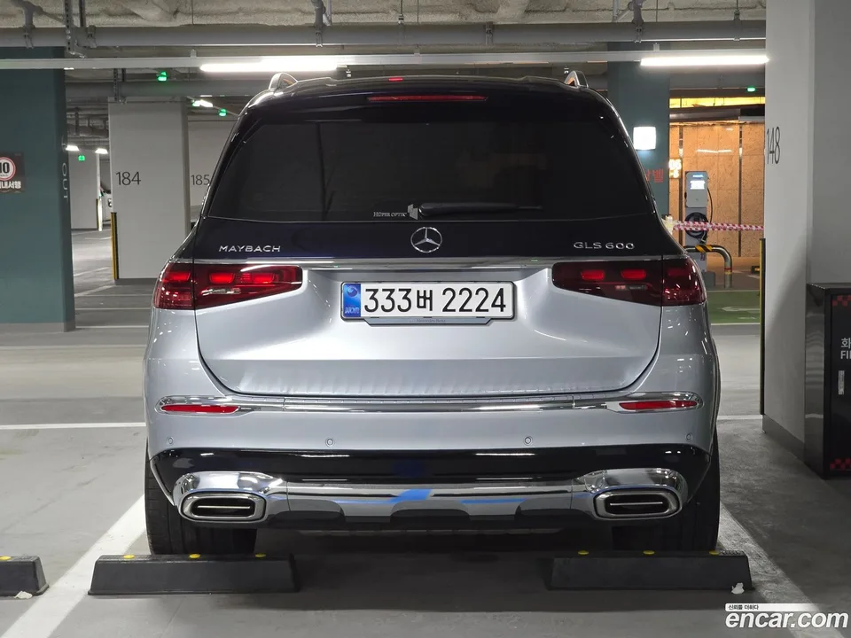 Mercedes-Benz GLS-Class GLS600 4MATIC 2025 — thumbnail 2