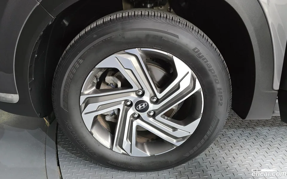 Hyundai SantaFe 2.2 2WD 2022 — миниатюра 5
