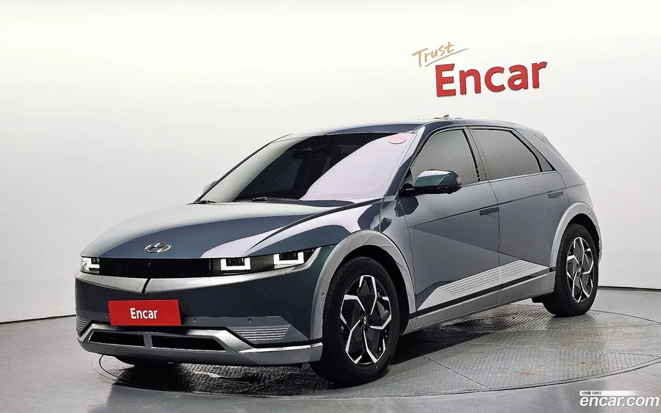 Hyundai Ioniq 5 2022 — photo 1, buy with delivery to Moscow