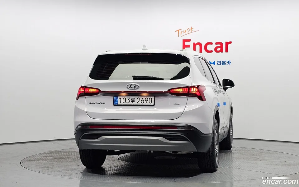 Hyundai SantaFe 2.5T 4WD 2022 — thumbnail 4