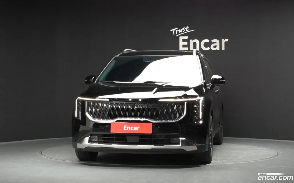 Kia Carnival 7 2024 — thumbnail 3