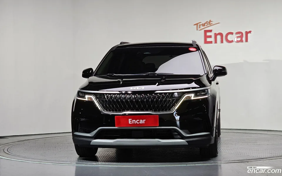 Kia Carnival 9 2022 — thumbnail 3