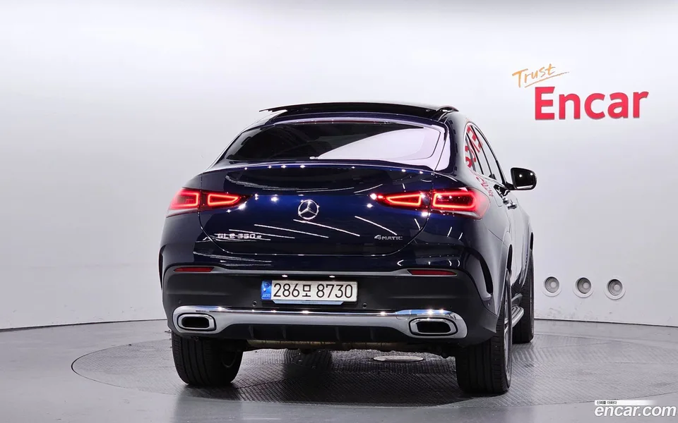 Mercedes-Benz GLE-Class GLE350e 4MATIC 2022 — миниатюра 4