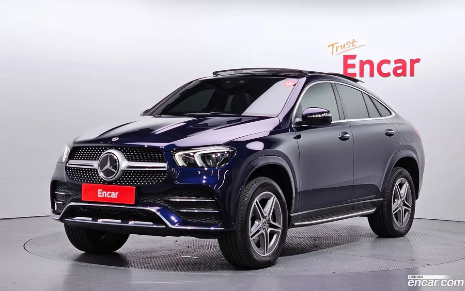 Mercedes-Benz GLE-Class GLE350e 4MATIC 2022 — фото 1, купить с доставкой в Москву