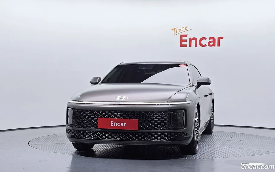 Hyundai Grandeur 2.5 2WD 2023 — thumbnail 3
