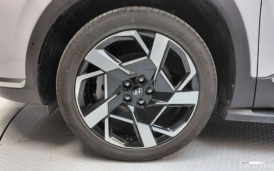 Hyundai SantaFe 2.5T 2WD 2023 — thumbnail 2