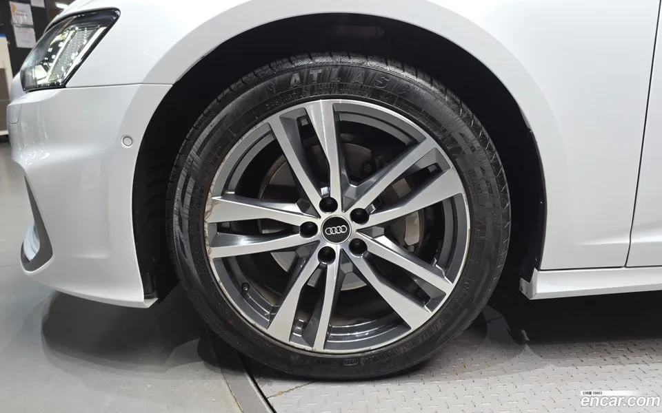 Audi A6 45 TFSI 2022 — thumbnail 5
