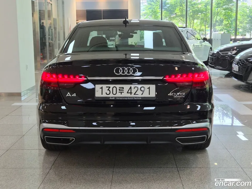 Audi A4 40 TDI 2023 — thumbnail 4