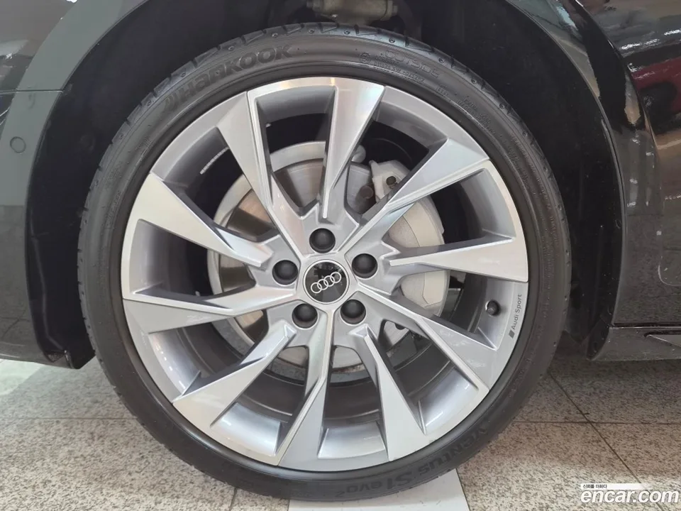 Audi A4 40 TDI 2023 — thumbnail 5