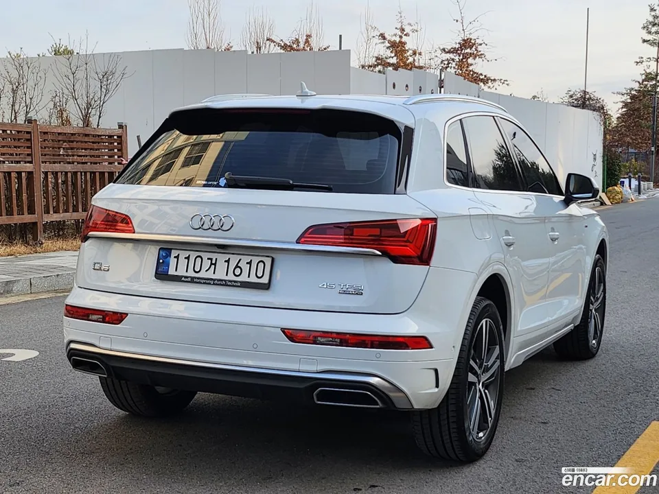 Audi Q5 45 TFSI 2022 — thumbnail 5