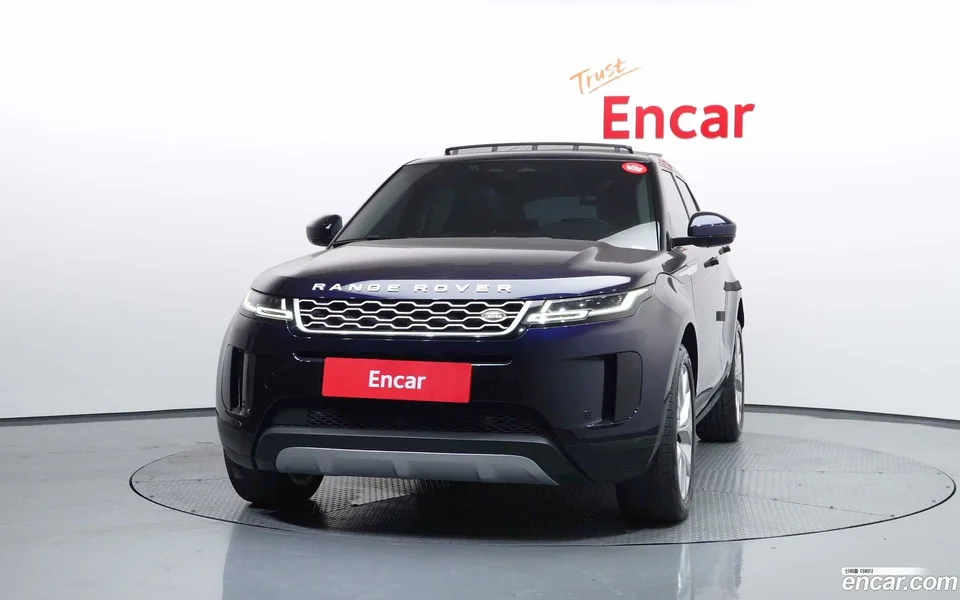 Land Rover Range Rover Evoque P250 SE 2022 — thumbnail 3