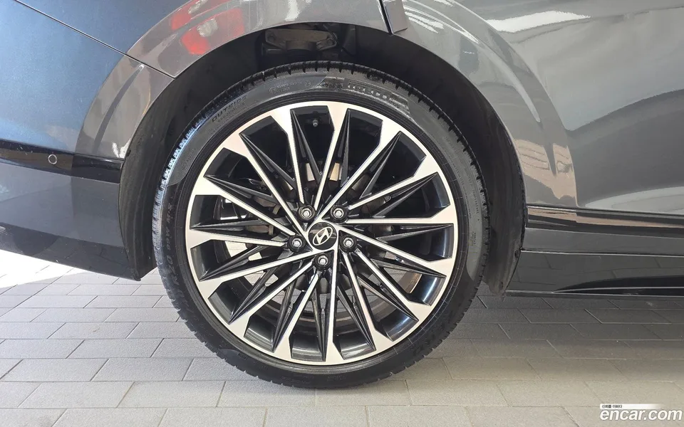 Hyundai Grandeur 2.5 2WD 2024 — thumbnail 5