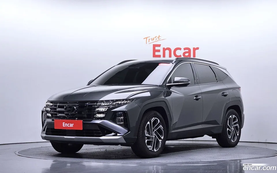 Hyundai Tucson Hybrid NX4 HEV 1.6 2WD 2024 — photo 1, buy with delivery to Moscow