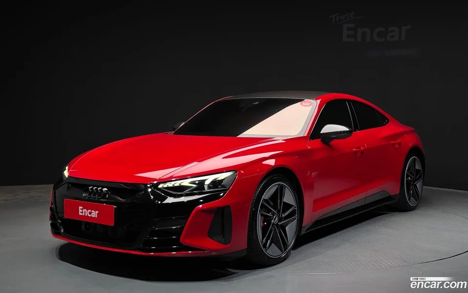 Audi RS e-tron GT GT RS 2022 — фото 1, купить с доставкой в Москву