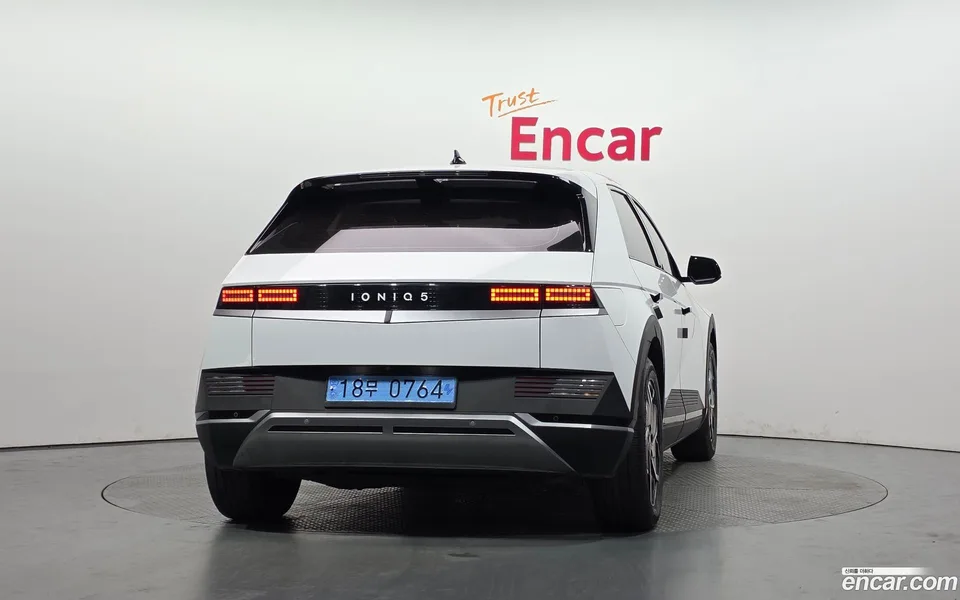 Hyundai Ioniq 5 2022 — thumbnail 4
