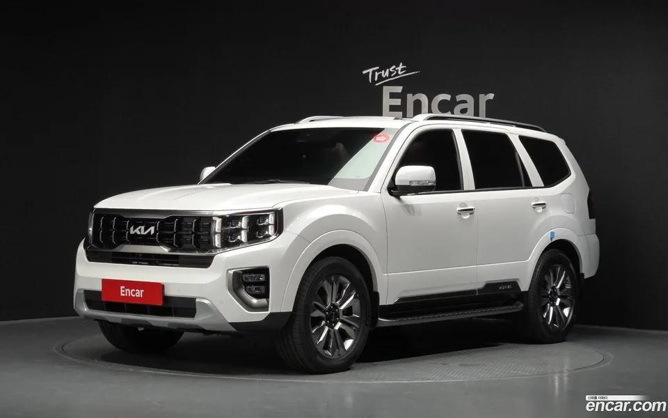 Kia Mohave The Master 3.0 4WD 6 2023 — photo 1, buy with delivery to Moscow
