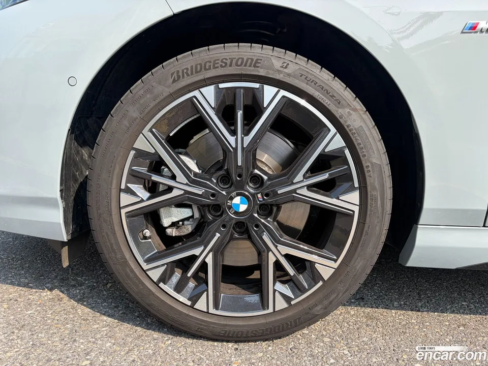 BMW 2 Series Gran Coupe 220 M 2025 — thumbnail 5