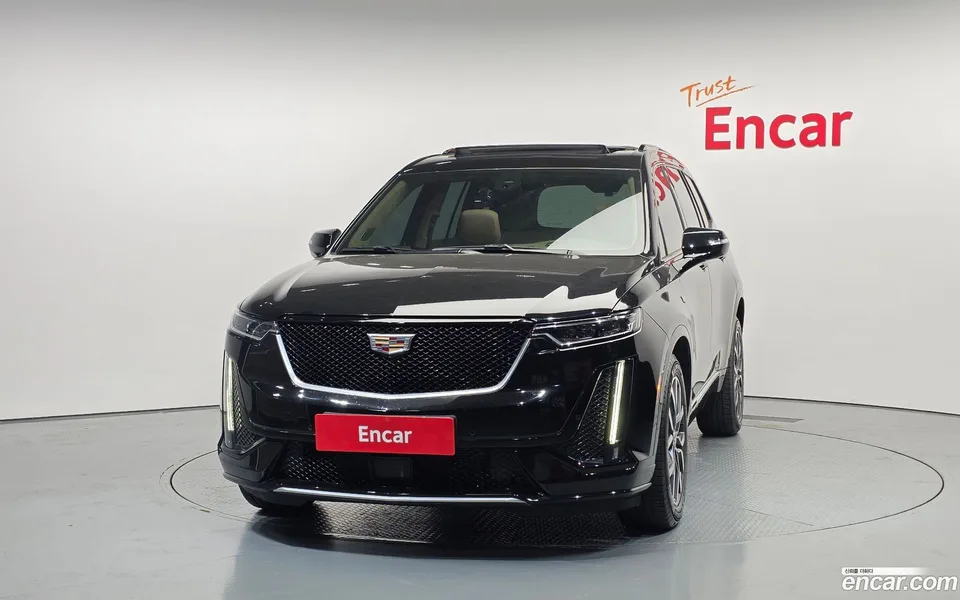 Cadillac XT6 3.6 2023 — thumbnail 3