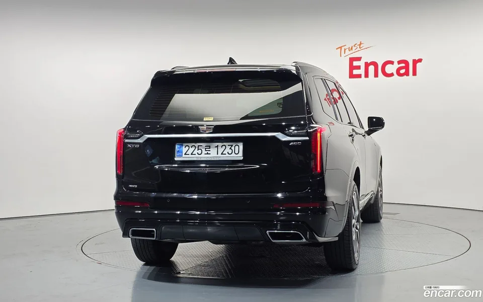 Cadillac XT6 3.6 2023 — thumbnail 4