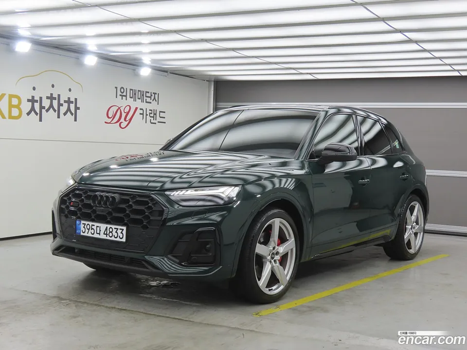 Audi SQ5 3.0 TFSI 2023 — photo 1, buy with delivery to Moscow