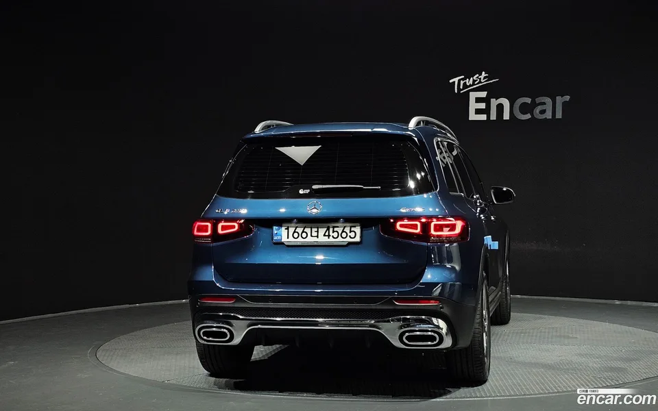 Mercedes-Benz GLB-Class GLB250 4MATIC 2022 — thumbnail 4