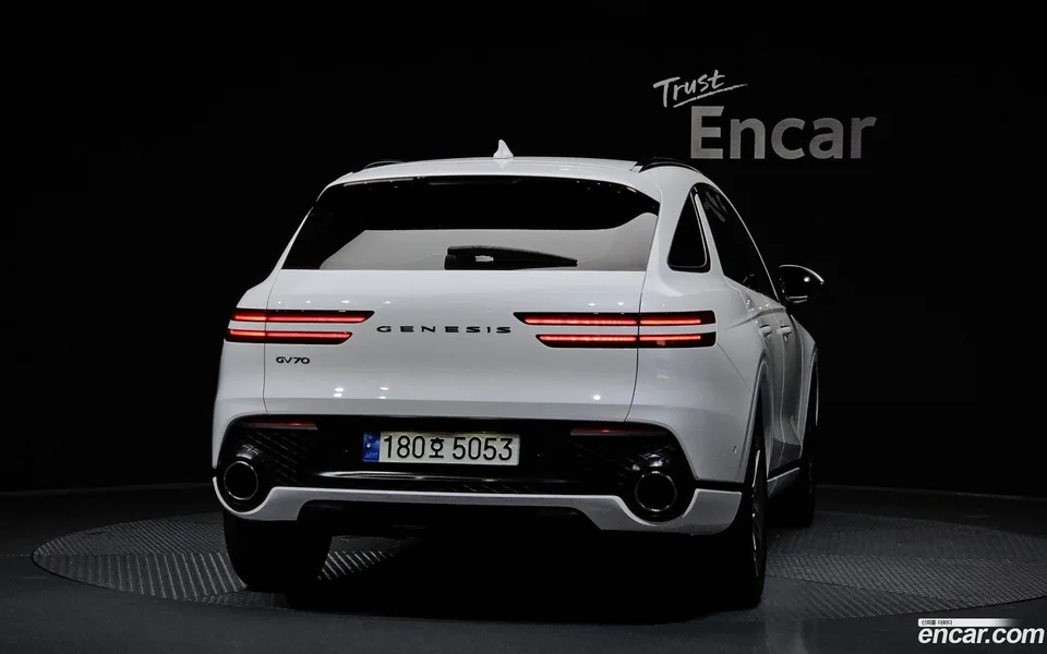 Genesis GV70 2.5T 2WD 2022 — thumbnail 4