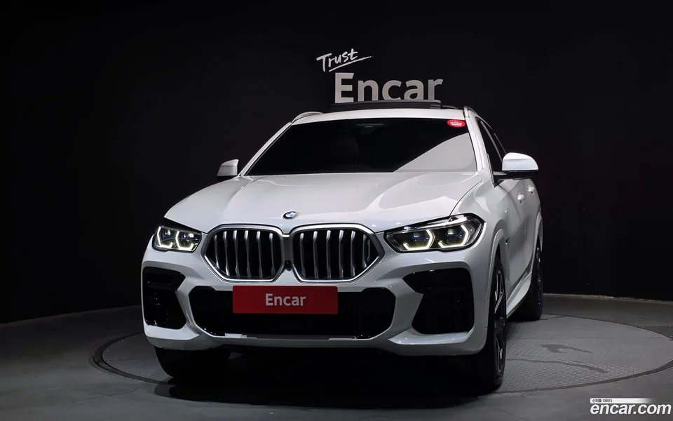 BMW X6 xDrive40i M 2022 — thumbnail 3