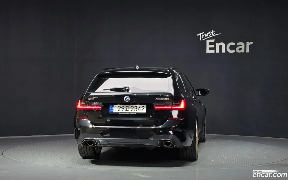 BMW 3 Series M340i xDrive 2022 — thumbnail 4
