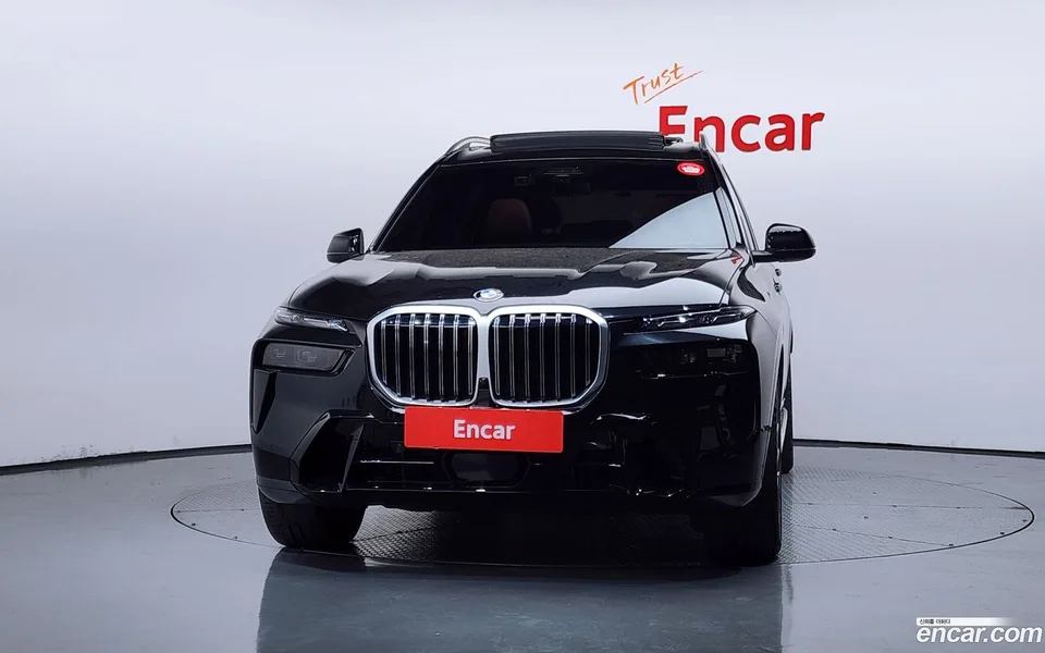 BMW X7 xDrive 40d M 7 2025 — thumbnail 3