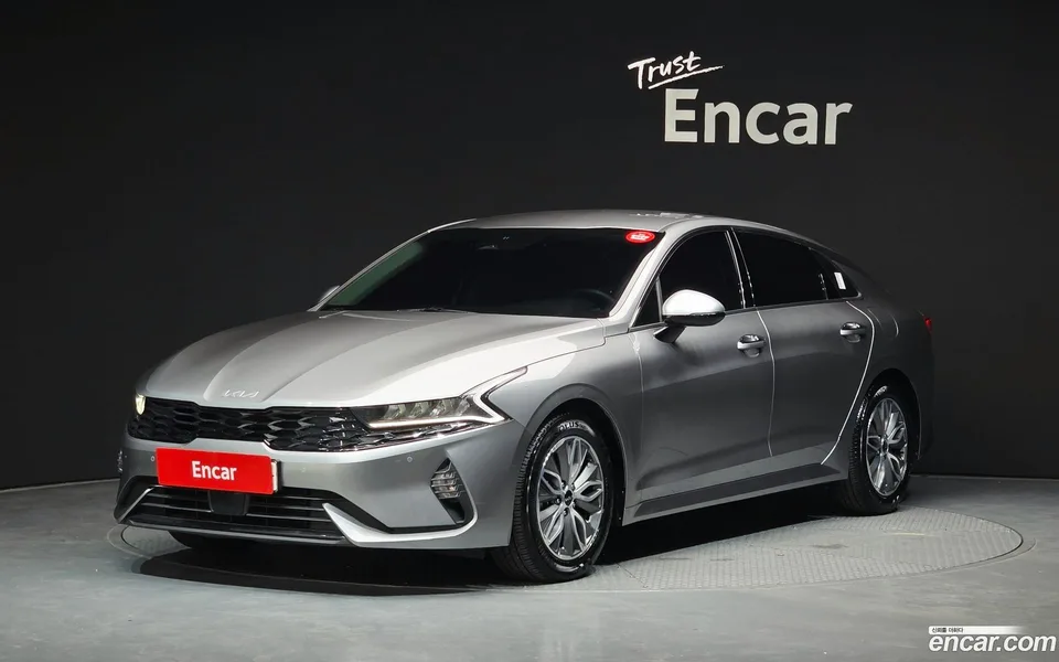 Kia K5 Hybrid 2022 — photo 1, buy with delivery to Moscow