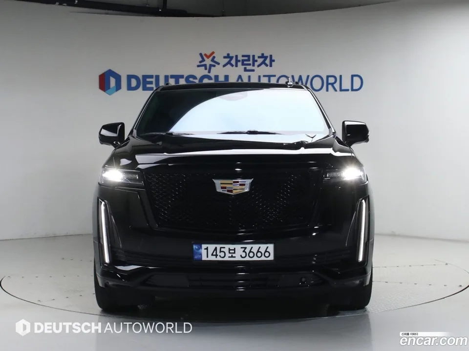 Cadillac Escalade 6.2 ESV 2023 — thumbnail 3