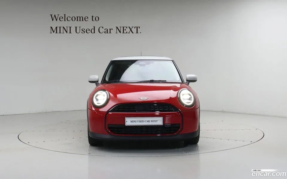 MINI Cooper C 2025 — thumbnail 2
