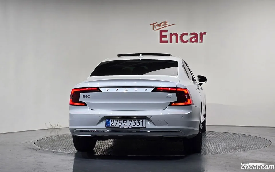 Volvo S90 T8 AWD 2022 — миниатюра 4