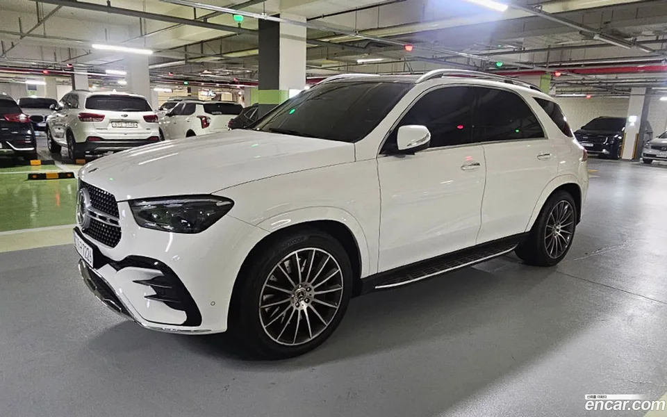 Mercedes-Benz GLE-Class GLE450 4MATIC 2023 — thumbnail 3
