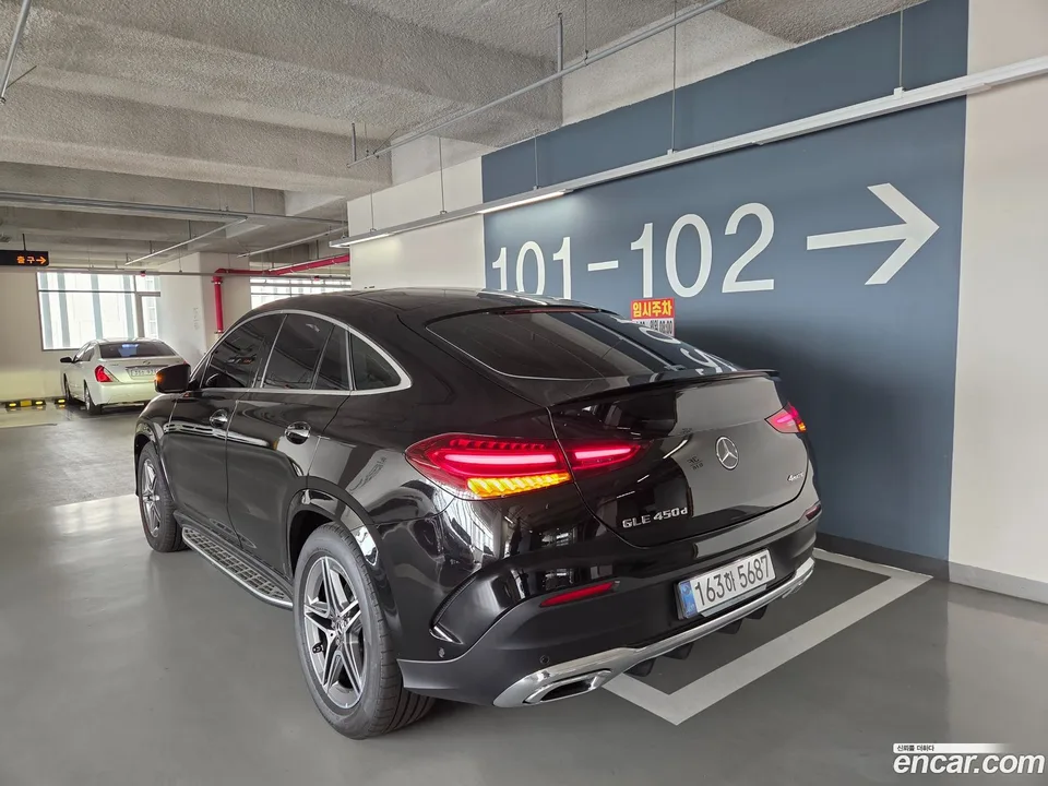 Mercedes-Benz GLE-Class GLE450d 4MATIC 2026 — миниатюра 4