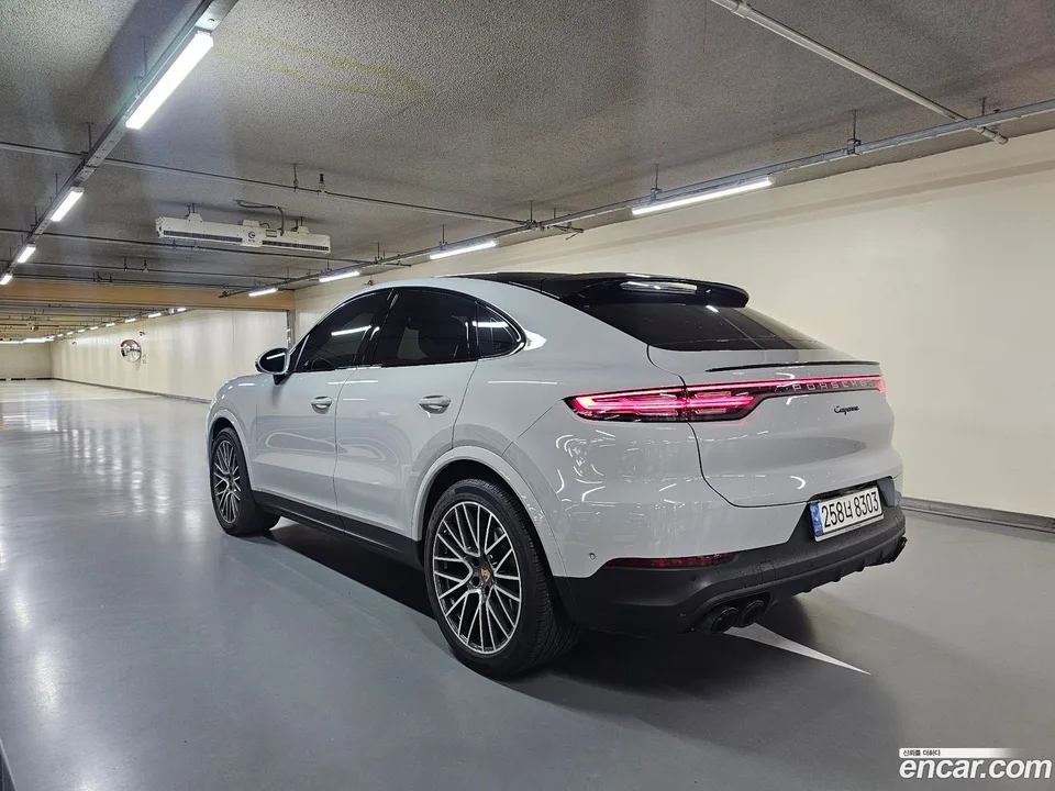Porsche Cayenne 3.0 2022 — thumbnail 4