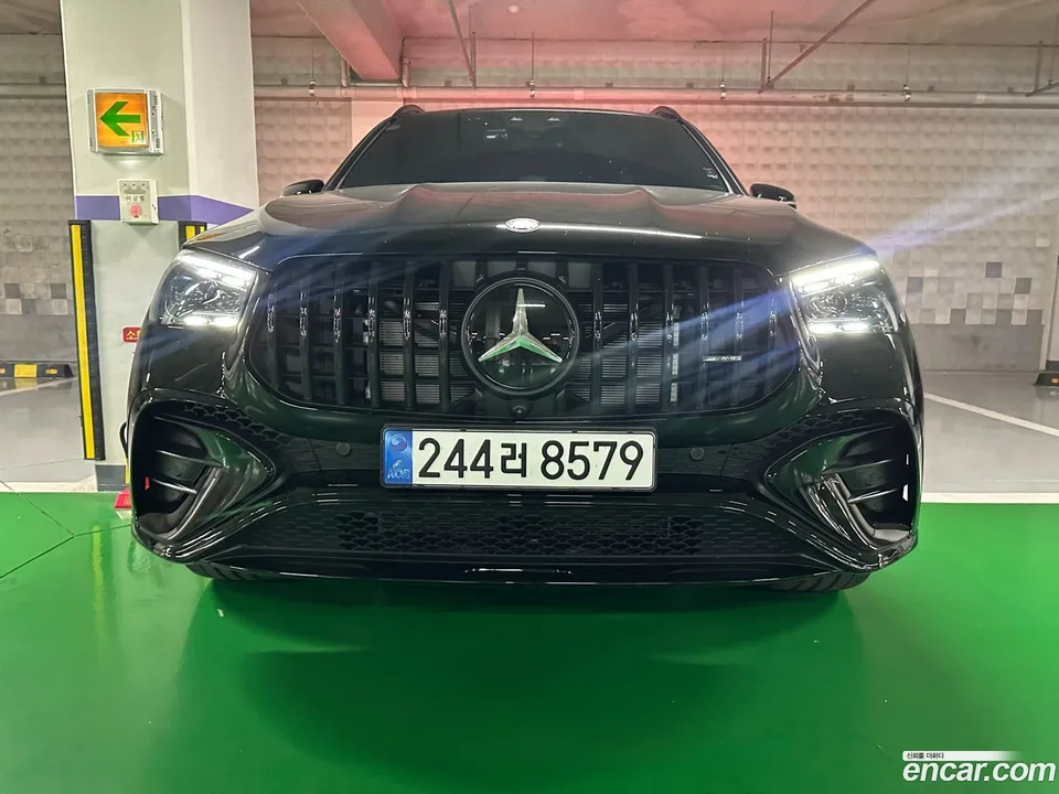 Mercedes-Benz GLE-Class AMG GLE53 4MATIC+ 2024 — photo 1, buy with delivery to Moscow