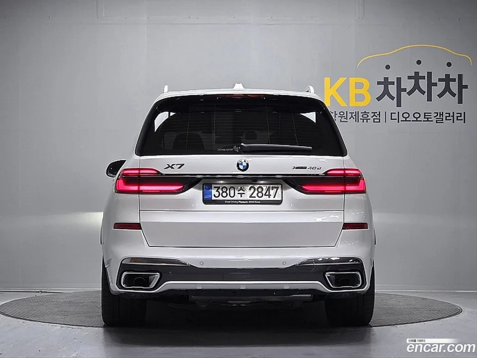 BMW X7 xDrive 40d M 6 2025 — thumbnail 4