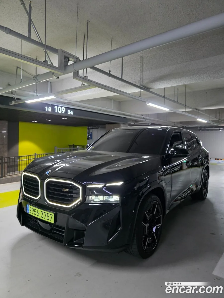 BMW XM 4.4 2025 — photo 1, buy with delivery to Moscow