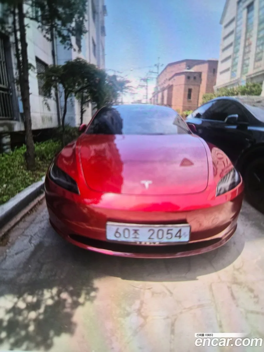 Tesla Model 3 AWD 2024 — photo 1, buy with delivery to Moscow
