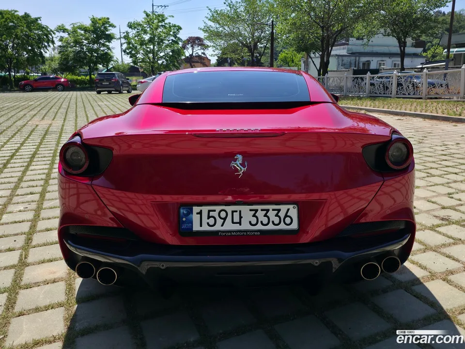 Ferrari Portofino M 3.9 V8 2023 — thumbnail 3