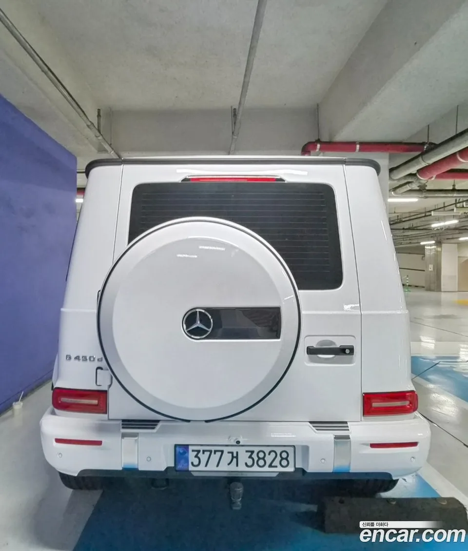Mercedes-Benz G-Class G450d 2026 — thumbnail 4