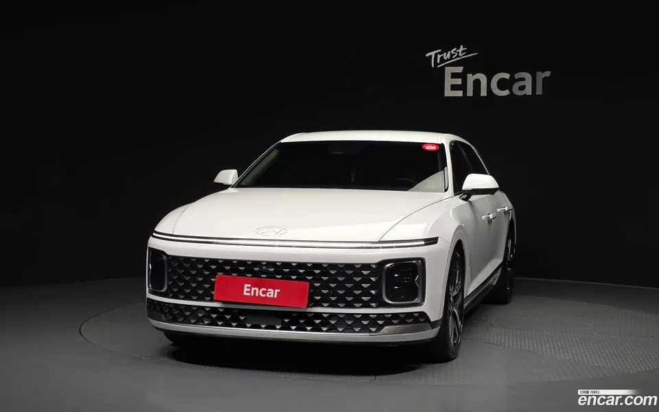 Hyundai Grandeur Hybrid 2023 — thumbnail 3