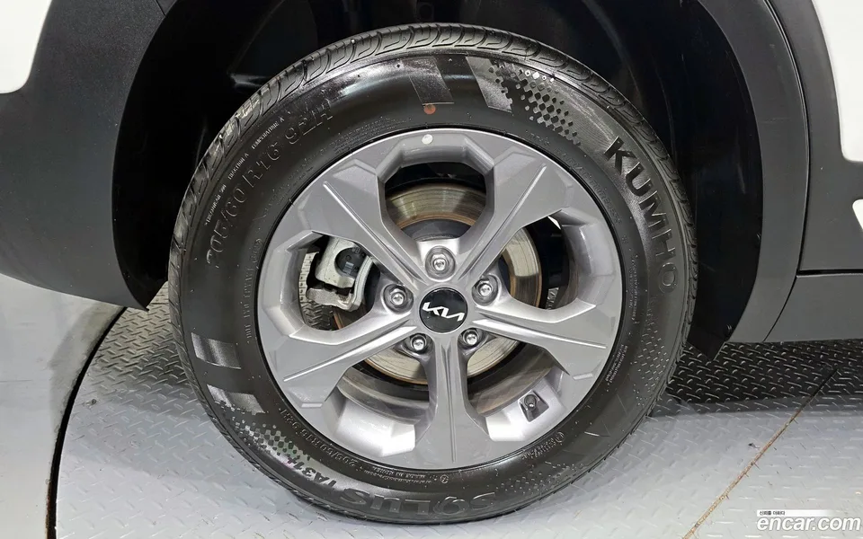 Kia Seltos 1.6 2WD 2025 — thumbnail 2