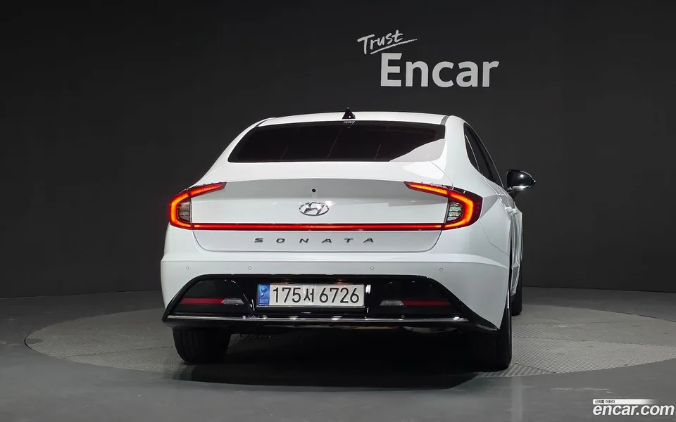 Hyundai Sonata 2.0 2022 — thumbnail 4