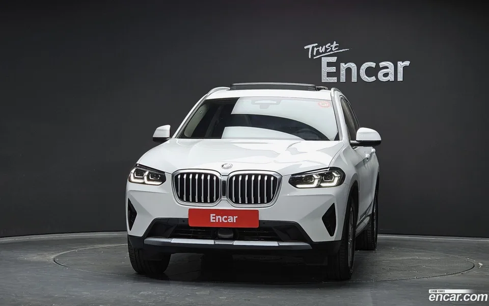 BMW X3 xDrive 20i 2022 — thumbnail 3