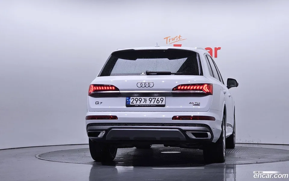 Audi Q7 (4M) 45 TDI 2023 — thumbnail 4